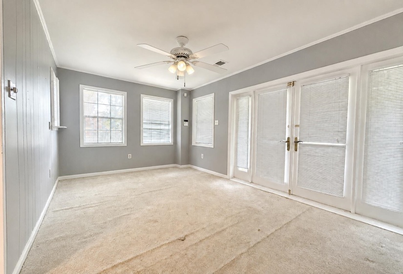 4184 LANSFORD DR, Memphis, Tennessee 38128, 5 Bedroom Bedrooms, 10 Room Rooms,3 BathroomBathrooms,Residential,For Sale,LANSFORD,0,10229580