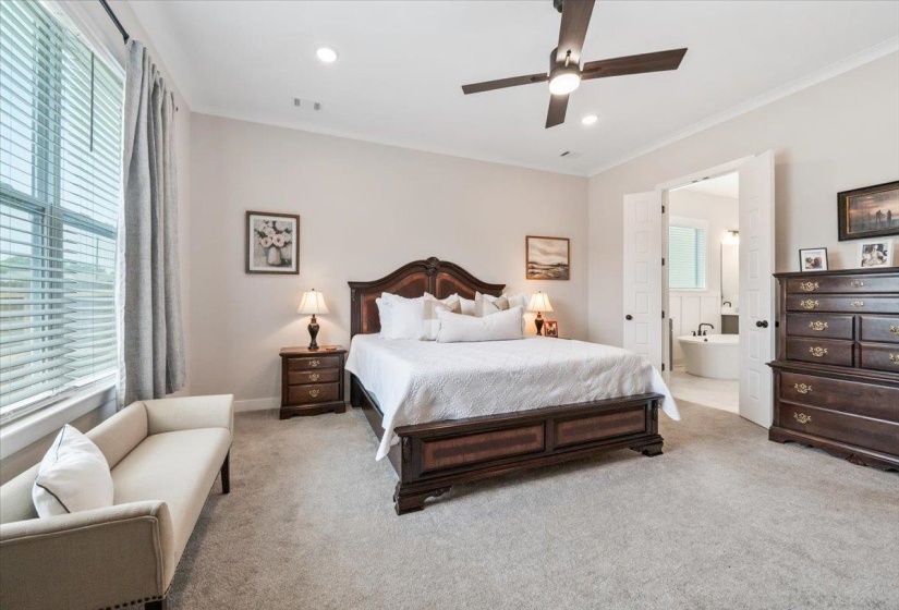 10207 LOUANNE DR, Collierville, Tennessee 38017, 3 Bedroom Bedrooms, 10 Room Rooms,2.1 BathroomBathrooms,Residential,For Sale,LOUANNE,0,10229583