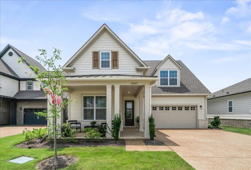 10207 LOUANNE DR, Collierville, Tennessee 38017, 3 Bedroom Bedrooms, 10 Room Rooms,2.1 BathroomBathrooms,Residential,For Sale,LOUANNE,0,10229583