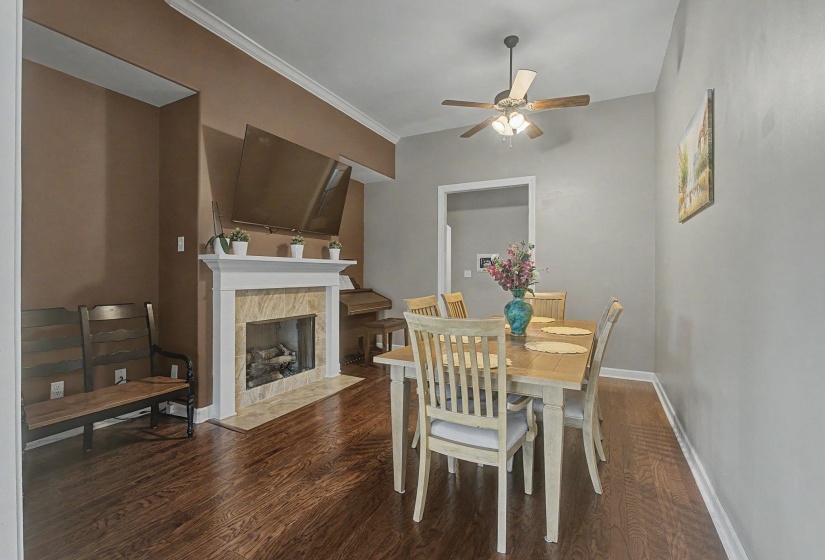 9082 OAKVALE DR, Cordova, Tennessee 38016, 4 Bedroom Bedrooms, 7 Room Rooms,3 BathroomBathrooms,Residential,For Sale,OAKVALE,0,10229587