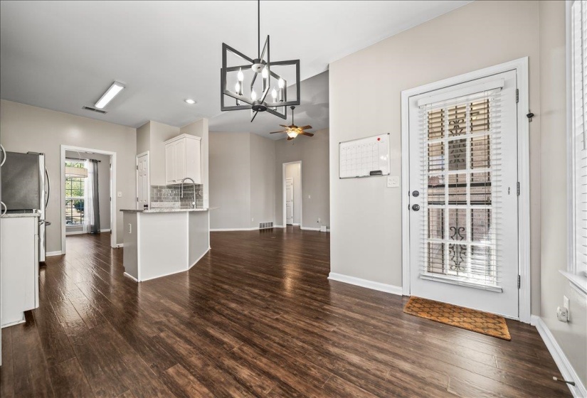 10461 ASHBORO DR, Collierville, Tennessee 38017, 4 Bedroom Bedrooms, 7 Room Rooms,2 BathroomBathrooms,Residential,For Sale,ASHBORO,0,10229589