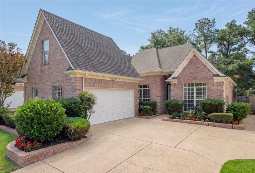 10461 ASHBORO DR, Collierville, Tennessee 38017, 4 Bedroom Bedrooms, 7 Room Rooms,2 BathroomBathrooms,Residential,For Sale,ASHBORO,0,10229589