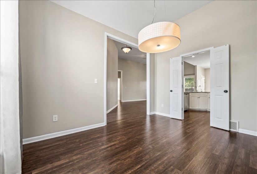 10461 ASHBORO DR, Collierville, Tennessee 38017, 4 Bedroom Bedrooms, 7 Room Rooms,2 BathroomBathrooms,Residential,For Sale,ASHBORO,0,10229589