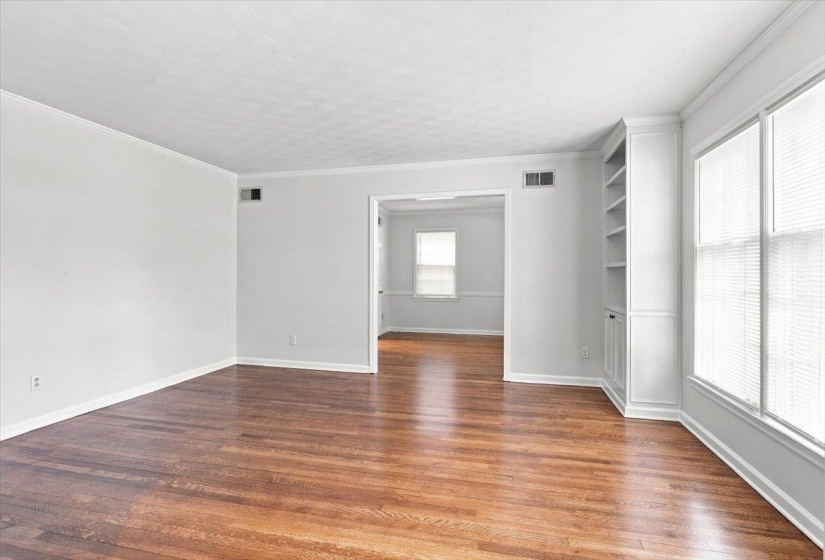 1571 ARCADIA ST, Memphis, Tennessee 38119, 3 Bedroom Bedrooms, 7 Room Rooms,2 BathroomBathrooms,Residential,For Sale,ARCADIA,0,10229591