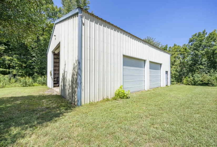 118 CHARLIE LN, Waynesboro, Tennessee 38485, 3 Bedroom Bedrooms, 6 Room Rooms,2 BathroomBathrooms,Residential,For Sale,CHARLIE,0,10229595