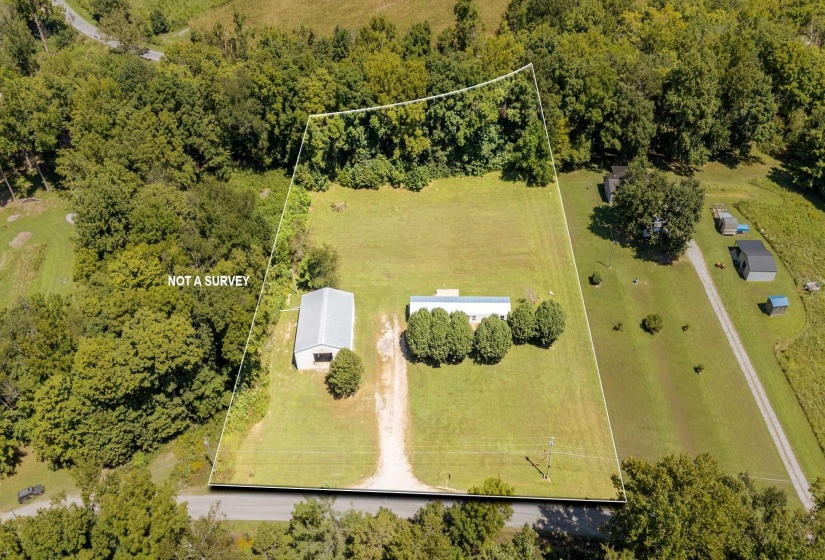 118 CHARLIE LN, Waynesboro, Tennessee 38485, 3 Bedroom Bedrooms, 6 Room Rooms,2 BathroomBathrooms,Residential,For Sale,CHARLIE,0,10229595