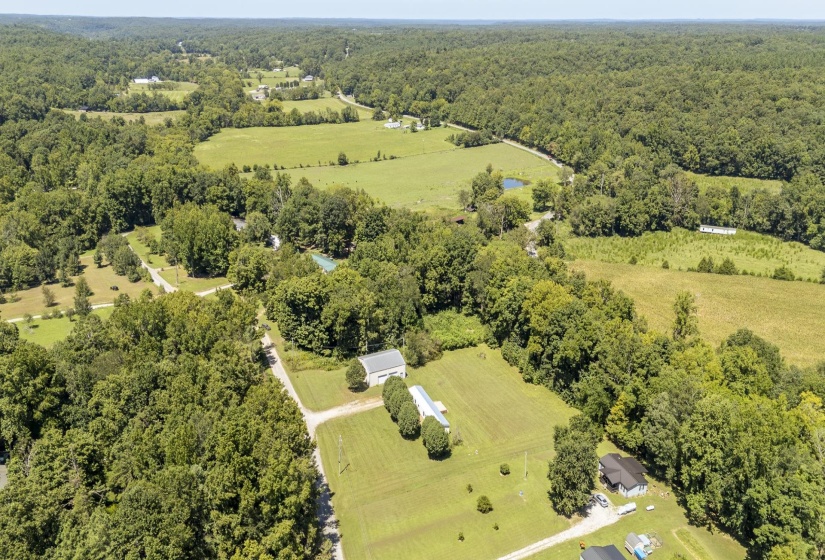 118 CHARLIE LN, Waynesboro, Tennessee 38485, 3 Bedroom Bedrooms, 6 Room Rooms,2 BathroomBathrooms,Residential,For Sale,CHARLIE,0,10229595