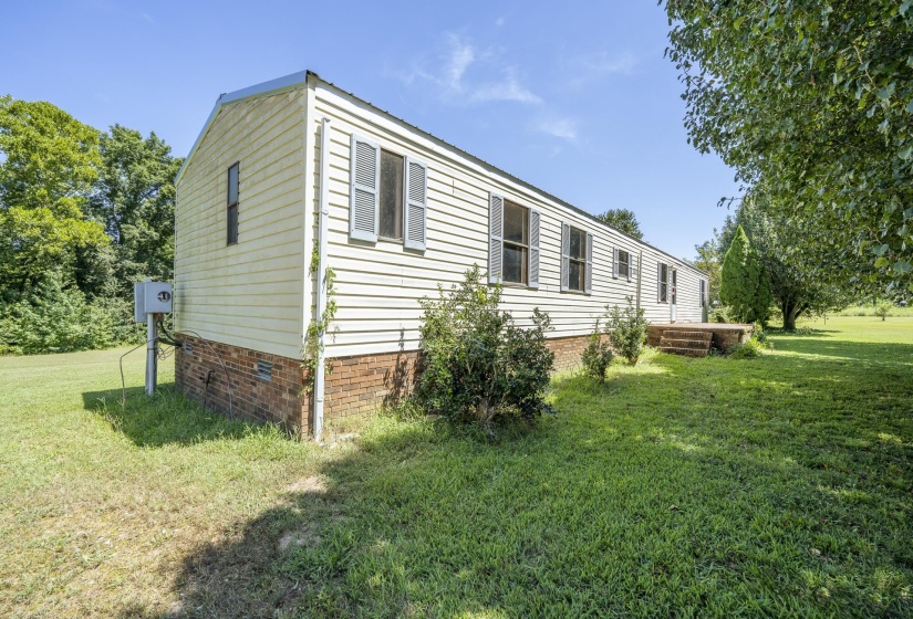118 CHARLIE LN, Waynesboro, Tennessee 38485, 3 Bedroom Bedrooms, 6 Room Rooms,2 BathroomBathrooms,Residential,For Sale,CHARLIE,0,10229595