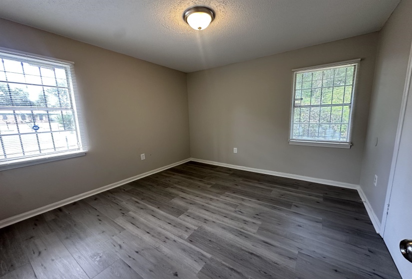 170 BURWOOD DR, Memphis, Tennessee 38109, 3 Bedroom Bedrooms, 6 Room Rooms,1 BathroomBathrooms,Residential,For Sale,BURWOOD,0,10229596