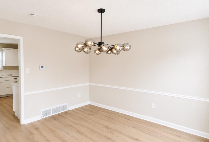 6774 OAKMOOR CIR, Bartlett, Tennessee 38135, 4 Bedroom Bedrooms, 7 Room Rooms,2.1 BathroomBathrooms,Residential,For Sale,OAKMOOR,0,10229600