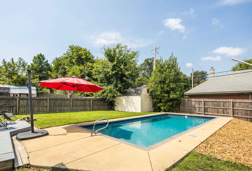 327 AVALON ST, Memphis, Tennessee 38112, 4 Bedroom Bedrooms, 8 Room Rooms,2.1 BathroomBathrooms,Residential,For Sale,AVALON,0,10229602