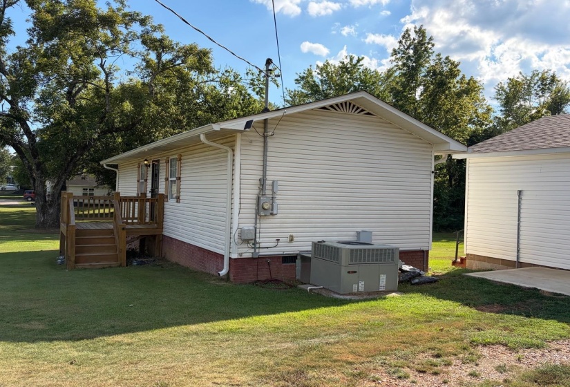 515 PATTERSON RD, Savannah, Tennessee 38372, 1 Bedroom Bedrooms, 5 Room Rooms,1 BathroomBathrooms,Residential,For Sale,PATTERSON,0,10229605