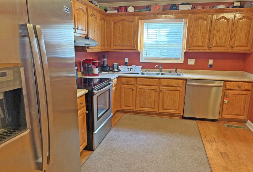 515 PATTERSON RD, Savannah, Tennessee 38372, 1 Bedroom Bedrooms, 5 Room Rooms,1 BathroomBathrooms,Residential,For Sale,PATTERSON,0,10229605