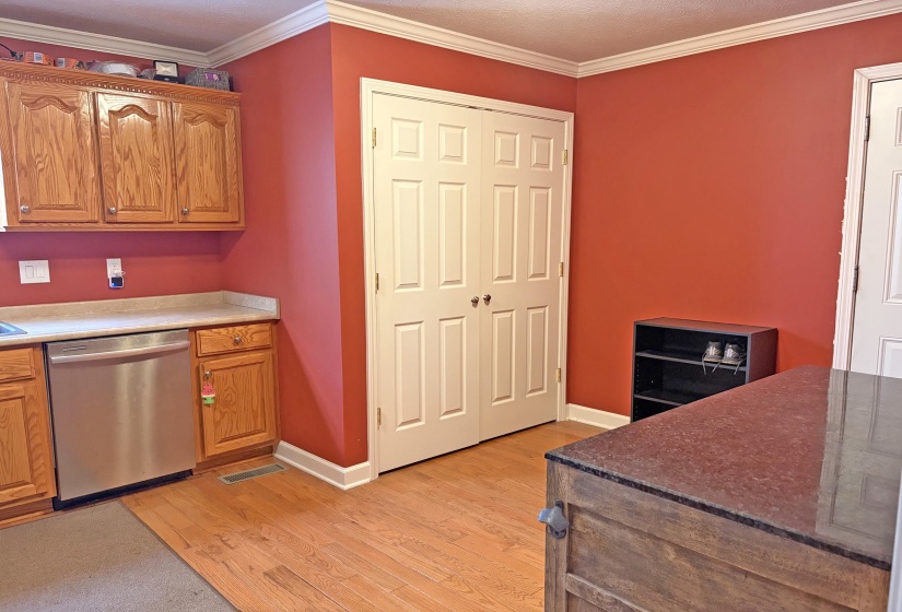 515 PATTERSON RD, Savannah, Tennessee 38372, 1 Bedroom Bedrooms, 5 Room Rooms,1 BathroomBathrooms,Residential,For Sale,PATTERSON,0,10229605