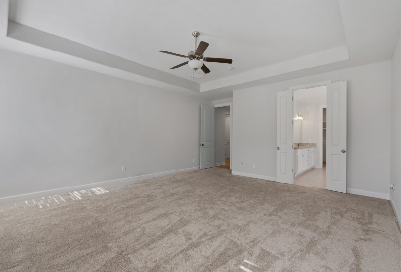 5143 LAWRENCEBURG LN, Lakeland, Tennessee 38002, 6 Bedroom Bedrooms, 10 Room Rooms,4.1 BathroomBathrooms,Residential,For Sale,LAWRENCEBURG,0,10229609