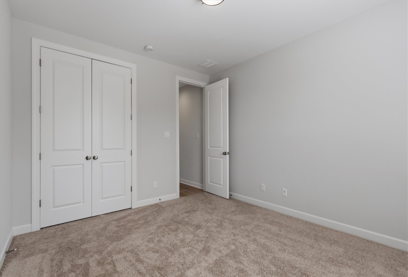5143 LAWRENCEBURG LN, Lakeland, Tennessee 38002, 6 Bedroom Bedrooms, 10 Room Rooms,4.1 BathroomBathrooms,Residential,For Sale,LAWRENCEBURG,0,10229609