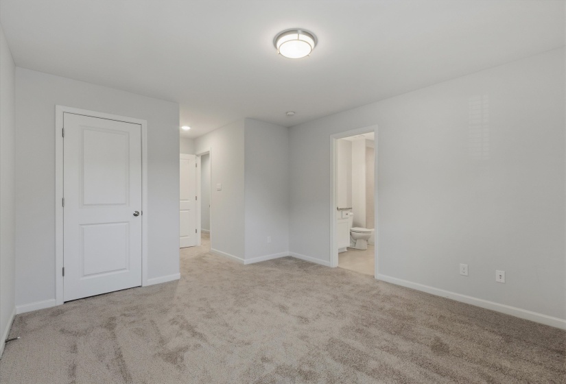 5143 LAWRENCEBURG LN, Lakeland, Tennessee 38002, 6 Bedroom Bedrooms, 10 Room Rooms,4.1 BathroomBathrooms,Residential,For Sale,LAWRENCEBURG,0,10229609