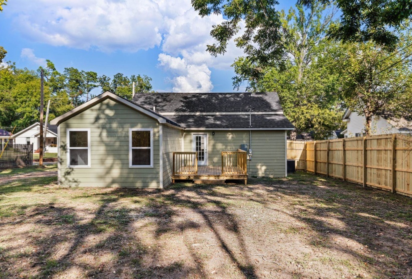 1425 MADISON ST, Corinth, Mississippi 38834, 3 Bedroom Bedrooms, 8 Room Rooms,2 BathroomBathrooms,Residential,For Sale,MADISON,0,10229611