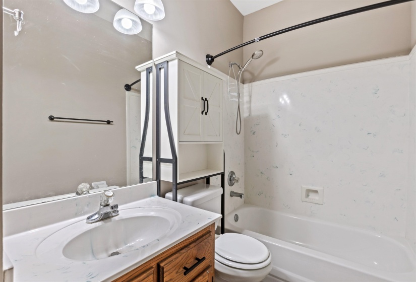 383 NOLLEY DR, Collierville, Tennessee 38017, 4 Bedroom Bedrooms, 1 Room Rooms,3 BathroomBathrooms,Residential,For Sale,NOLLEY,0,10229612