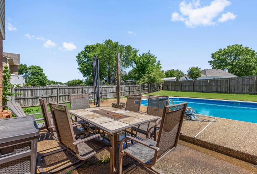 383 NOLLEY DR, Collierville, Tennessee 38017, 4 Bedroom Bedrooms, 1 Room Rooms,3 BathroomBathrooms,Residential,For Sale,NOLLEY,0,10229612