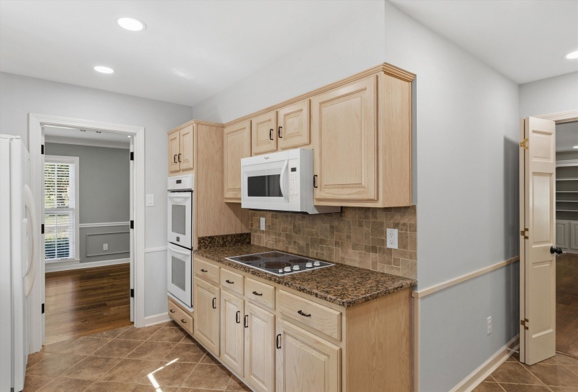 7253 STAMFORD DR, Germantown, Tennessee 38138, 4 Bedroom Bedrooms, 9 Room Rooms,2.1 BathroomBathrooms,Rental Properties,For Sale,STAMFORD,0,10229621