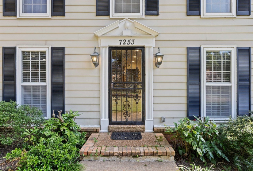 7253 STAMFORD DR, Germantown, Tennessee 38138, 4 Bedroom Bedrooms, 9 Room Rooms,2.1 BathroomBathrooms,Rental Properties,For Sale,STAMFORD,0,10229621