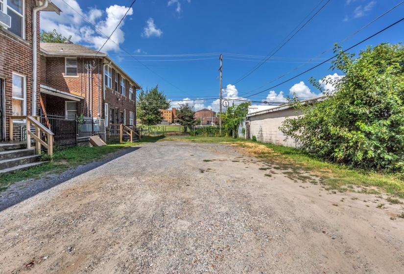 1292 COURT AVE, Memphis, Tennessee 38104, 0 , 0 ,0,Multi-family,For Sale,COURT,0,10229640