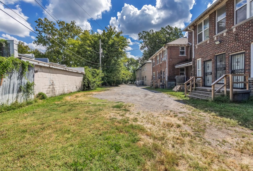 1292 COURT AVE, Memphis, Tennessee 38104, 0 , 0 ,0,Multi-family,For Sale,COURT,0,10229640