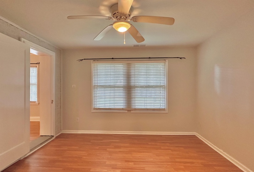 758 BUCK ST, Memphis, Tennessee 38111, 3 Bedroom Bedrooms, 5 Room Rooms,2 BathroomBathrooms,Residential,For Sale,BUCK,0,10226113