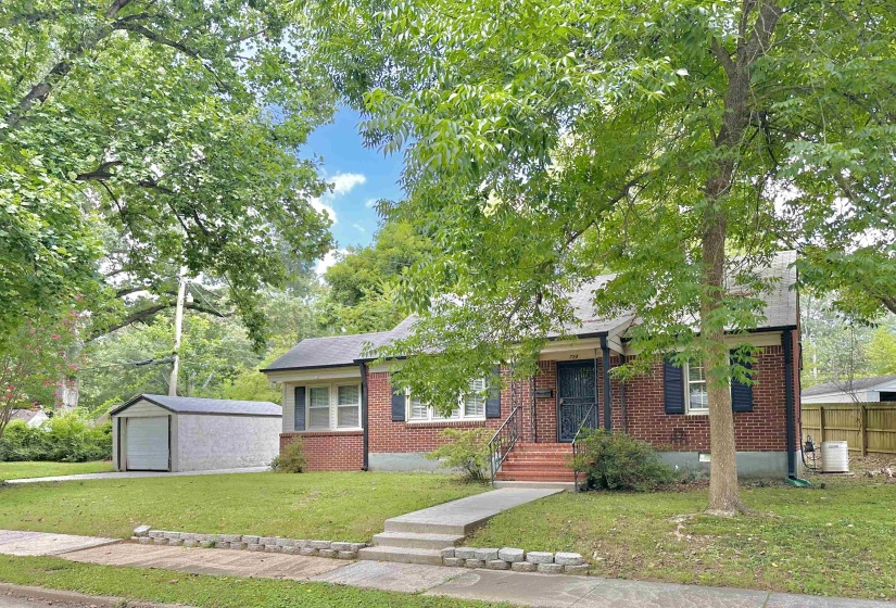 758 BUCK ST, Memphis, Tennessee 38111, 3 Bedroom Bedrooms, 5 Room Rooms,2 BathroomBathrooms,Residential,For Sale,BUCK,0,10226113