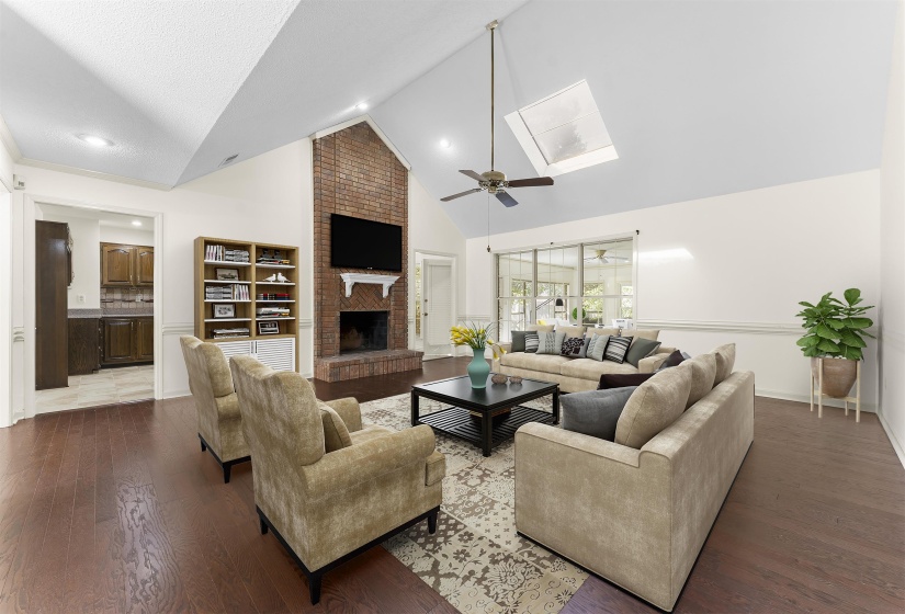 2425 FAIRWAY OAKS DR, Bartlett, Tennessee 38134, 3 Bedroom Bedrooms, 7 Room Rooms,2 BathroomBathrooms,Residential,For Sale,FAIRWAY OAKS,0,10229613
