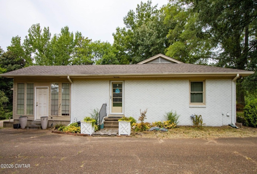 321 LACKEY LN, Ripley, Tennessee 38063, 3 Bedroom Bedrooms, 11 Room Rooms,3.1 BathroomBathrooms,Residential,For Sale,LACKEY,0,10229615