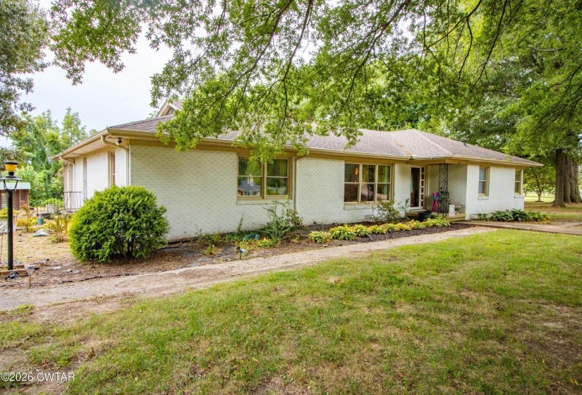 321 LACKEY LN, Ripley, Tennessee 38063, 3 Bedroom Bedrooms, 11 Room Rooms,3.1 BathroomBathrooms,Residential,For Sale,LACKEY,0,10229615