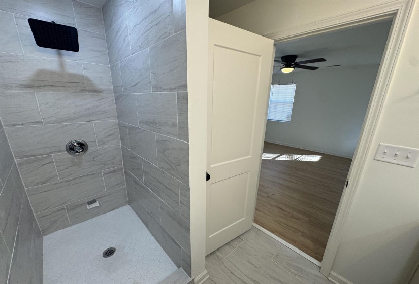 33 MERTON ST, Memphis, Tennessee 38112, 3 Bedroom Bedrooms, 3 Room Rooms,2.1 BathroomBathrooms,Residential,For Sale,MERTON,0,10229616