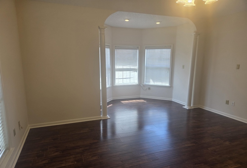 4421 LUGARDA LN, Unicorp/Memphis, Tennessee 38125, 4 Bedroom Bedrooms, 8 Room Rooms,3 BathroomBathrooms,Residential,For Sale,LUGARDA,0,10229619