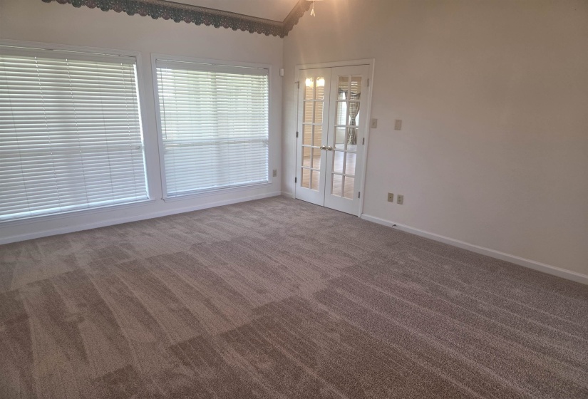 4421 LUGARDA LN, Unicorp/Memphis, Tennessee 38125, 4 Bedroom Bedrooms, 8 Room Rooms,3 BathroomBathrooms,Residential,For Sale,LUGARDA,0,10229619
