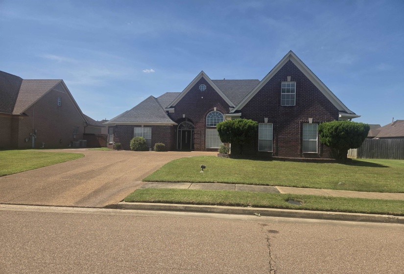 4421 LUGARDA LN, Unicorp/Memphis, Tennessee 38125, 4 Bedroom Bedrooms, 8 Room Rooms,3 BathroomBathrooms,Residential,For Sale,LUGARDA,0,10229619