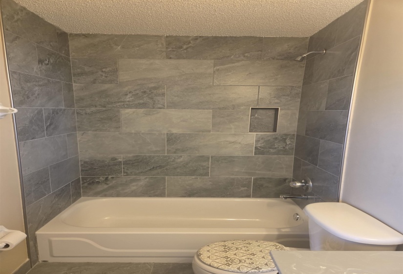 4421 LUGARDA LN, Unicorp/Memphis, Tennessee 38125, 4 Bedroom Bedrooms, 8 Room Rooms,3 BathroomBathrooms,Residential,For Sale,LUGARDA,0,10229619