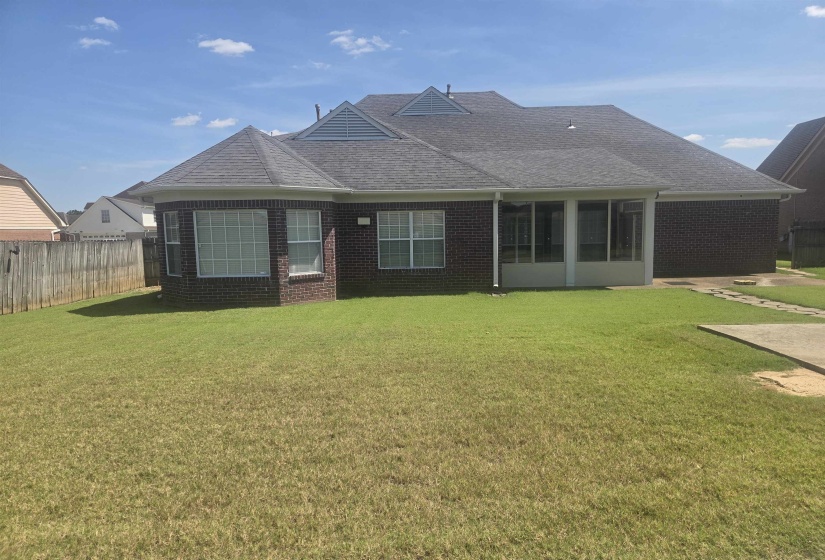 4421 LUGARDA LN, Unicorp/Memphis, Tennessee 38125, 4 Bedroom Bedrooms, 8 Room Rooms,3 BathroomBathrooms,Residential,For Sale,LUGARDA,0,10229619