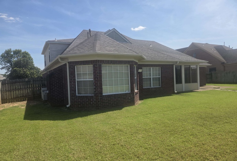 4421 LUGARDA LN, Unicorp/Memphis, Tennessee 38125, 4 Bedroom Bedrooms, 8 Room Rooms,3 BathroomBathrooms,Residential,For Sale,LUGARDA,0,10229619