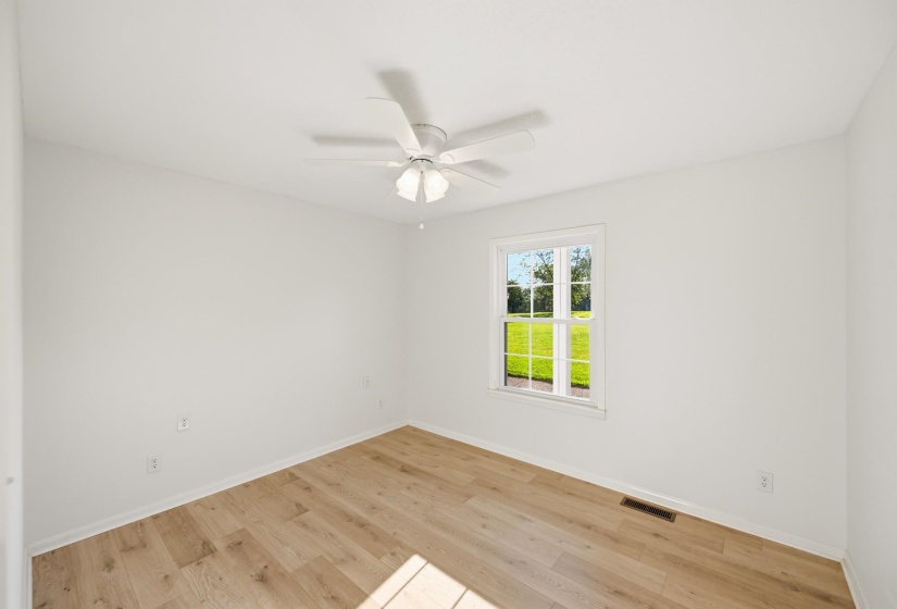 691 POPLAR DR, Decaturville, Tennessee 38329, 3 Bedroom Bedrooms, 9 Room Rooms,2 BathroomBathrooms,Residential,For Sale,POPLAR,0,10229622