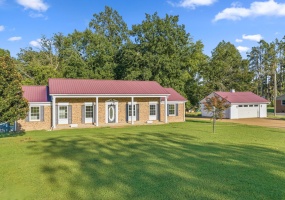 691 POPLAR DR, Decaturville, Tennessee 38329, 3 Bedroom Bedrooms, 9 Room Rooms,2 BathroomBathrooms,Residential,For Sale,POPLAR,0,10229622 691 POPLAR DR, Decaturville, Tennessee 38329, 3 Bedroom Bedrooms, 9 Room Rooms,2 BathroomBathrooms,Residential,For Sale,POPLAR,0,10229622