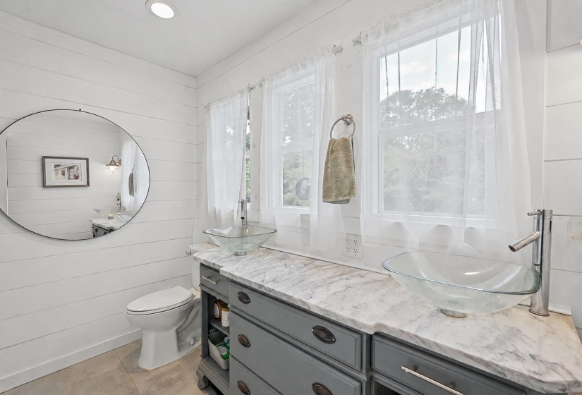 1876 BRIERBROOK RD, Germantown, Tennessee 38138, 5 Bedroom Bedrooms, 9 Room Rooms,2.1 BathroomBathrooms,Residential,For Sale,BRIERBROOK,0,10229624