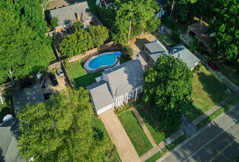 1876 BRIERBROOK RD, Germantown, Tennessee 38138, 5 Bedroom Bedrooms, 9 Room Rooms,2.1 BathroomBathrooms,Residential,For Sale,BRIERBROOK,0,10229624