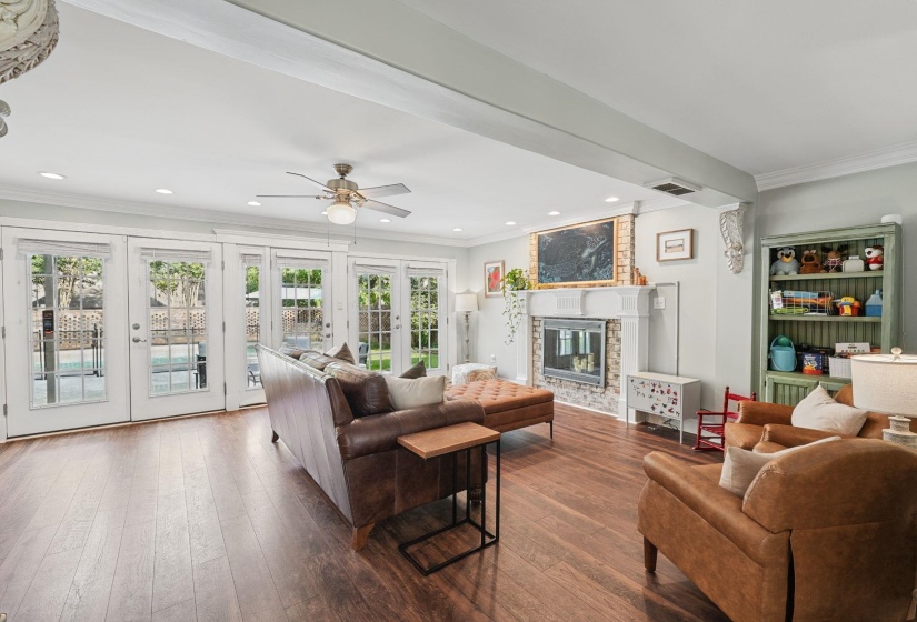 1876 BRIERBROOK RD, Germantown, Tennessee 38138, 5 Bedroom Bedrooms, 9 Room Rooms,2.1 BathroomBathrooms,Residential,For Sale,BRIERBROOK,0,10229624