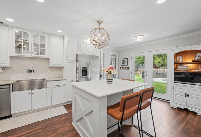 1876 BRIERBROOK RD, Germantown, Tennessee 38138, 5 Bedroom Bedrooms, 9 Room Rooms,2.1 BathroomBathrooms,Residential,For Sale,BRIERBROOK,0,10229624