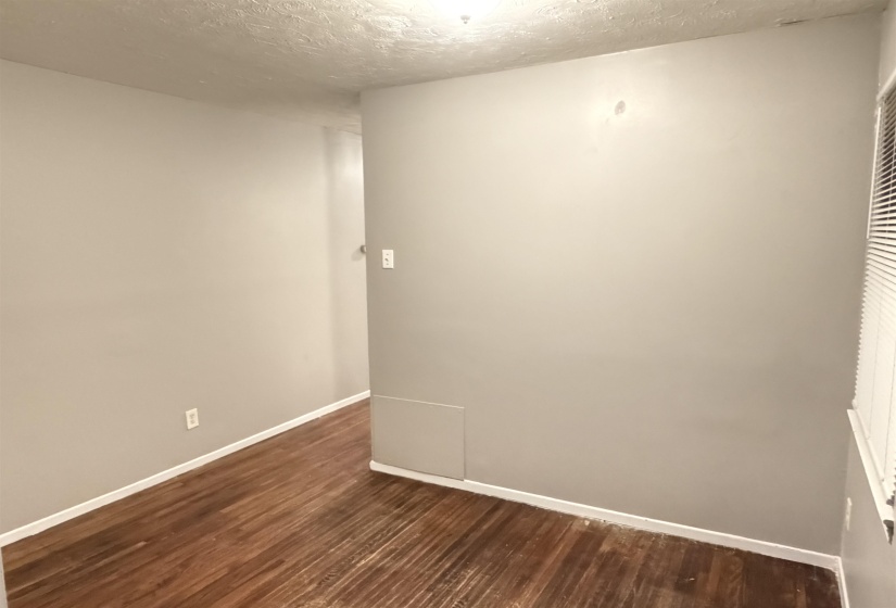 3649 SUZANNE DR, Memphis, Tennessee 38127, 4 Bedroom Bedrooms, 7 Room Rooms,2 BathroomBathrooms,Residential,For Sale,SUZANNE,0,10229625