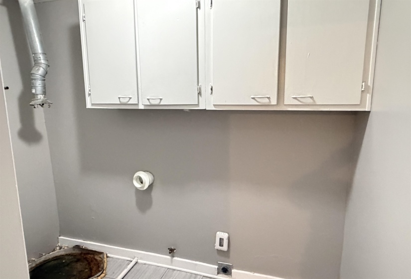 3649 SUZANNE DR, Memphis, Tennessee 38127, 4 Bedroom Bedrooms, 7 Room Rooms,2 BathroomBathrooms,Residential,For Sale,SUZANNE,0,10229625