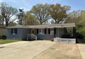 3649 SUZANNE DR, Memphis, Tennessee 38127, 4 Bedroom Bedrooms, 7 Room Rooms,2 BathroomBathrooms,Residential,For Sale,SUZANNE,0,10229625 3649 SUZANNE DR, Memphis, Tennessee 38127, 4 Bedroom Bedrooms, 7 Room Rooms,2 BathroomBathrooms,Residential,For Sale,SUZANNE,0,10229625