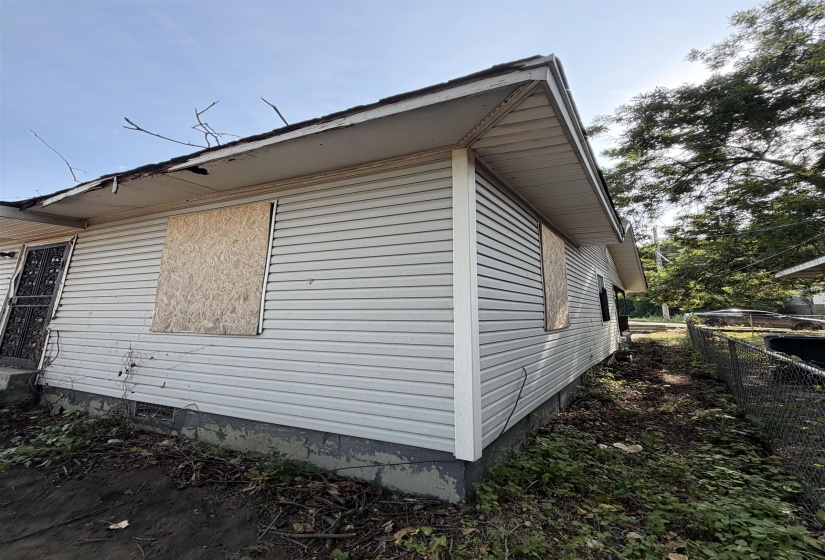 1349 MCNEIL ST, Memphis, Tennessee 38108, 2 Bedroom Bedrooms, 4 Room Rooms,1 BathroomBathrooms,Residential,For Sale,MCNEIL,0,10229626